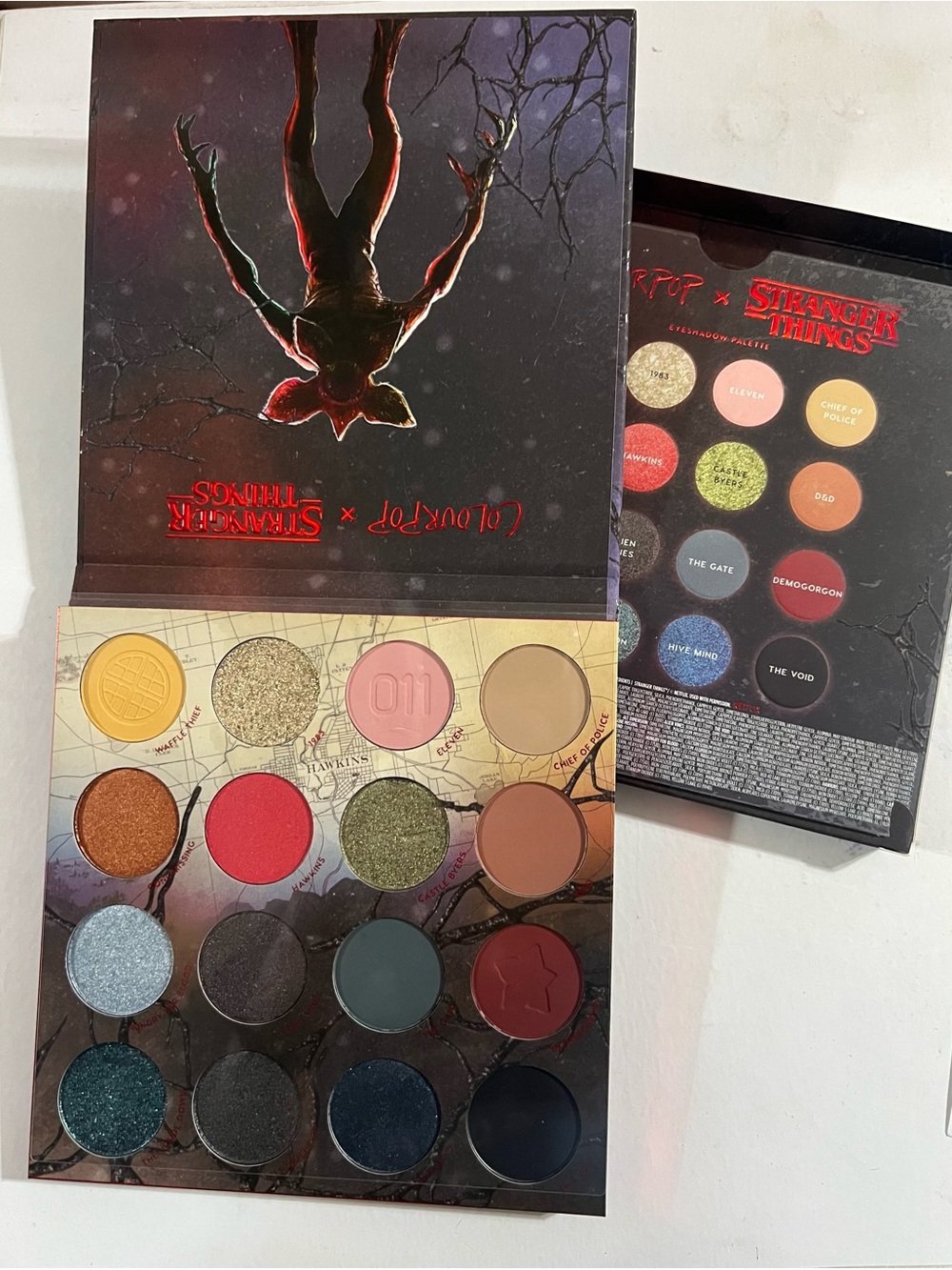 Stranger Things x ColourPop 16-Color Eyeshadow Palette - Multi